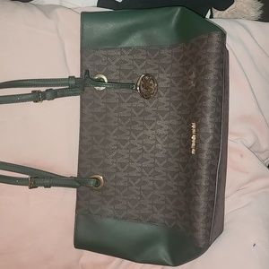 Michael Kors Walsh Tote Bag in Moss